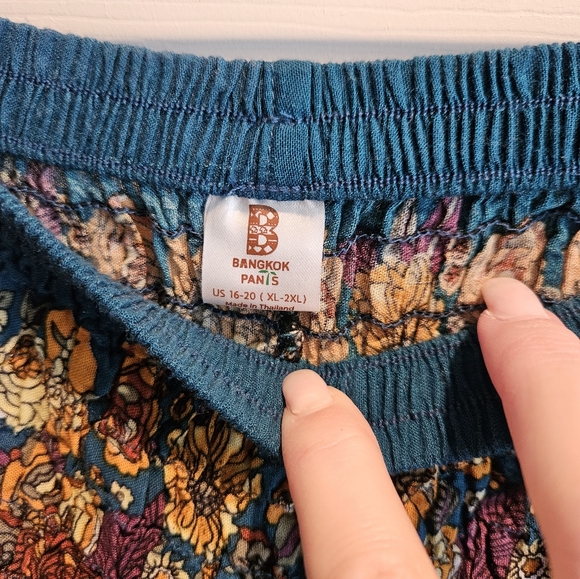 SOLD - Picture 3 of 3